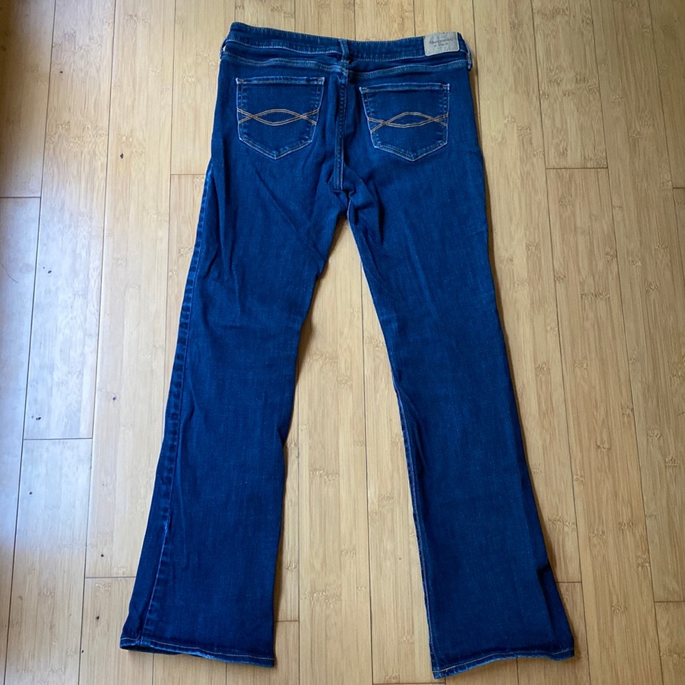 Abercrombie & Fitch 6S 6 Short - Women’s boot jeans - w28 L31